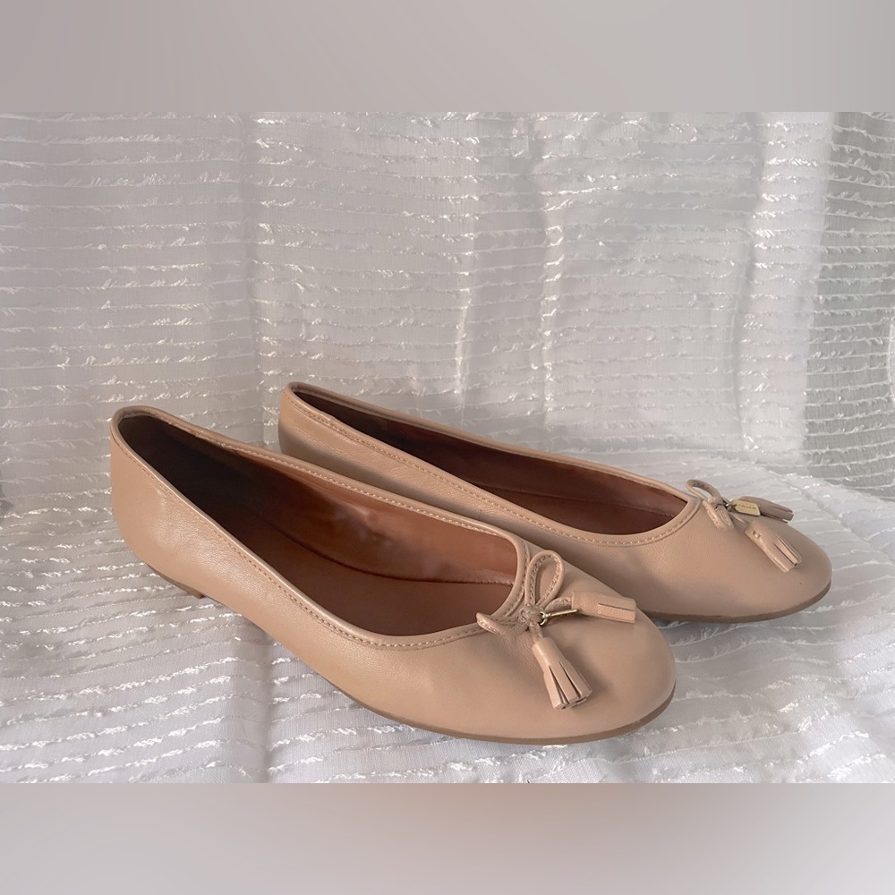 Coach Flats size 10